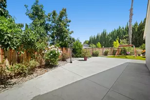 1255 Briarberry Ct, San Jose, CA 95131 - Photo 13