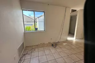 1385 Kelly Park Cir, Morgan Hill, CA 95037 - Photo 11