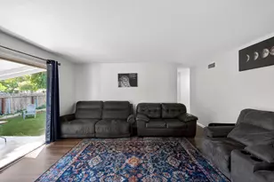 2036 Shaw Ave, Modesto, CA 95354 - Photo 11