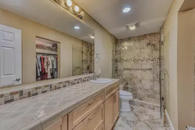 195 Del Monte Ln, Morgan Hill, CA 95037 - Photo 19