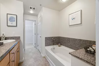 800 N 8th St 129, San Jose, CA 95112 - Photo 19