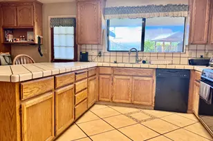 1470 Ghione Dr, Hollister, CA 95023 - Photo 5