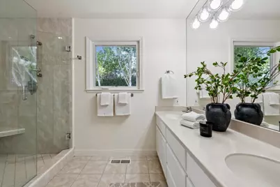 646 Cheshire Way, Sunnyvale, CA 94087 - Photo 23
