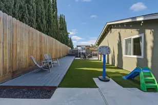1101 Marne Dr, Hollister, CA 95023 - Photo 33