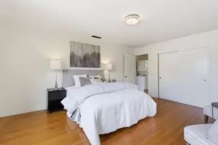 5887 Chabot Ct, Oakland, CA 94618 - Photo 17