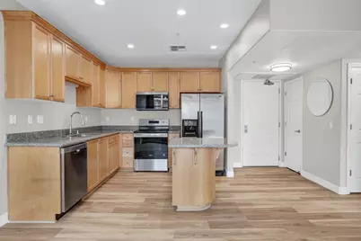 88 N Jackson Ave 408, San Jose, CA 95116 - Photo 3
