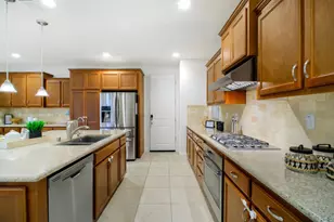6009 Allium Pl, Newark, CA 94560 - Photo 7