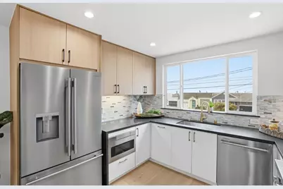 2470 43rd Ave, San Francisco, CA 94116 - Photo 17