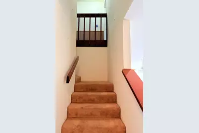 2335 17th Ave, Santa Cruz, CA 95062 - Photo 9