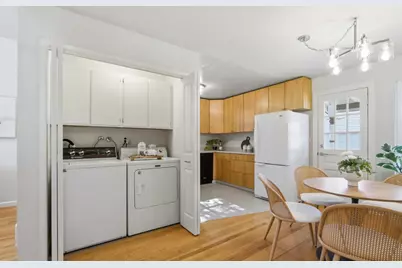 1052 Luther Ave, San Jose, CA 95126 - Photo 7