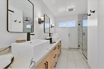 8506 Laguna Pl, Moss Landing, CA 95039 - Photo 31