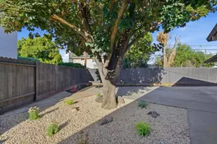 390 Lawndale Ave, Campbell, CA 95008 - Photo 29