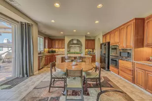 7271 Eagle Ridge Dr, Gilroy, CA 95020 - Photo 19