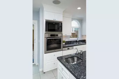 1204 Cortez Ave, Burlingame, CA 94010 - Photo 15