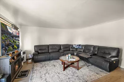 2244 12th Ave, Oakland, CA 94606 - Photo 11