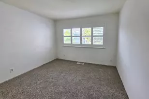 7464 Tulare Hill Ln, San Jose, CA 95139 - Photo 21