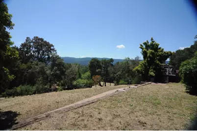 389 Moore Rd, Woodside, CA 94062 - Photo 13