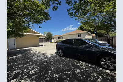 26047 Gading Rd, Hayward, CA 94544 - Photo 75