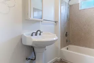 1382 Locust St, San Jose, CA 95110 - Photo 17
