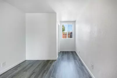 1382 Locust St, San Jose, CA 95110 - Photo 23