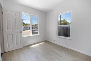 1382 Locust St, San Jose, CA 95110 - Photo 13