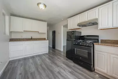 1382 Locust St, San Jose, CA 95110 - Photo 19