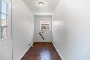 1382 Locust St, San Jose, CA 95110 - Photo 11
