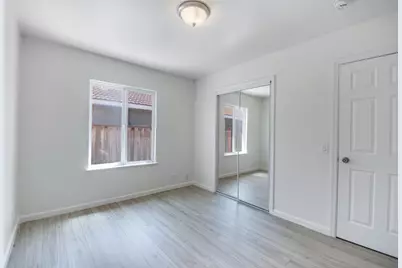 1382 Locust St, San Jose, CA 95110 - Photo 15