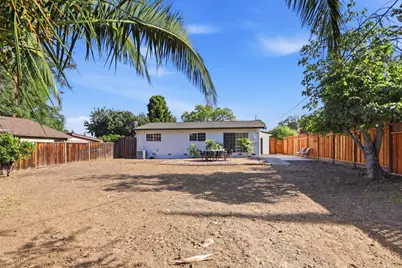 1091 W Latimer Ave, Campbell, CA 95008 - Photo 37