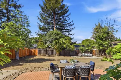 1091 W Latimer Ave, Campbell, CA 95008 - Photo 33