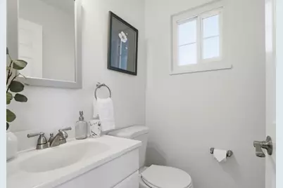 1091 W Latimer Ave, Campbell, CA 95008 - Photo 29