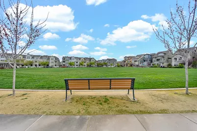 334 Circuit Way, Mountain View, CA 94043 - Photo 41