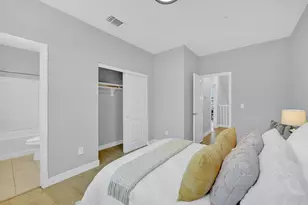 334 Circuit Wy, Mountain View, CA 94043 - Photo 21