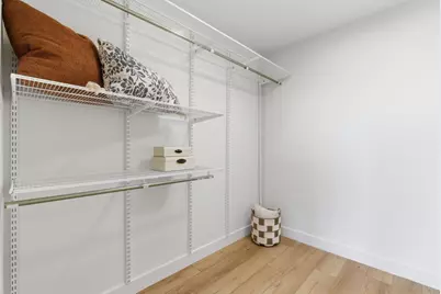 586 Rockport Dr, Sunnyvale, CA 94087 - Photo 21
