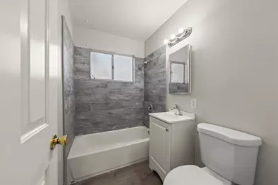 121 N 8th St, San Jose, CA 95112 - Photo 7