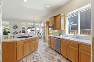 1201 Blue Parrot Ct, Gilroy, CA 95020 - Photo 11