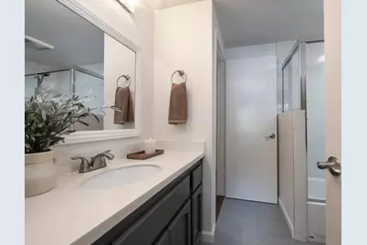 1422 Via Vis, San Mateo, CA 94404 - Photo 17