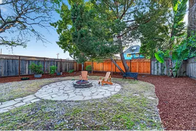 115 Catalpa St, Santa Cruz, CA 95062 - Photo 5