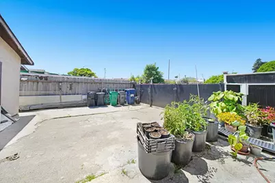 517 Bridge, Watsonville, CA 95076 - Photo 29