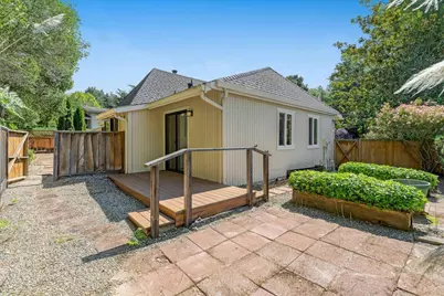 9940 Monroe Ave, Aptos, CA 95003 - Photo 25