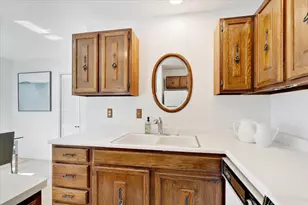 9940 Monroe Ave, Aptos, CA 95003 - Photo 11