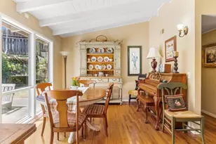 17 Loma Vista Pl, Monterey, CA 93940 - Photo 7
