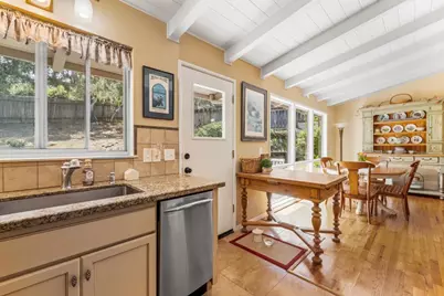 17 Loma Vista Pl, Monterey, CA 93940 - Photo 11