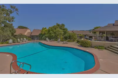 1107 Golden Oaks Ln, Monterey, CA 93940 - Photo 25