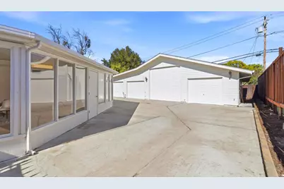 22141 Wallace Dr, Cupertino, CA 95014 - Photo 39