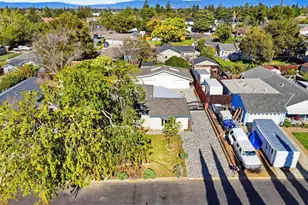 22141 Wallace Dr, Cupertino, CA 95014 - Photo 51