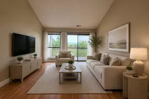 7402 Via Calzada, San Jose, CA 95135 - Photo 7