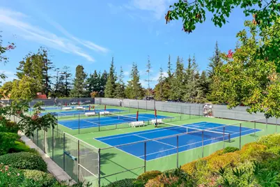 7402 Via Calzada, San Jose, CA 95135 - Photo 33