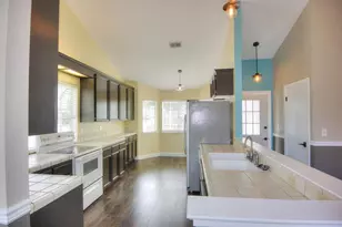 1408 Plymouth Ln, Antioch, CA 94509 - Photo 9