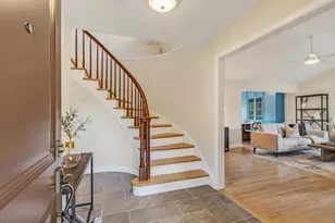 2740 Ramos Ct, Mountain View, CA 94040 - Photo 3